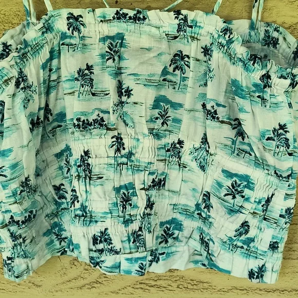 Tommy Hilfiger Women's Beach Print Smocked Tank Top Shirt NWT - Picture 6 of 6